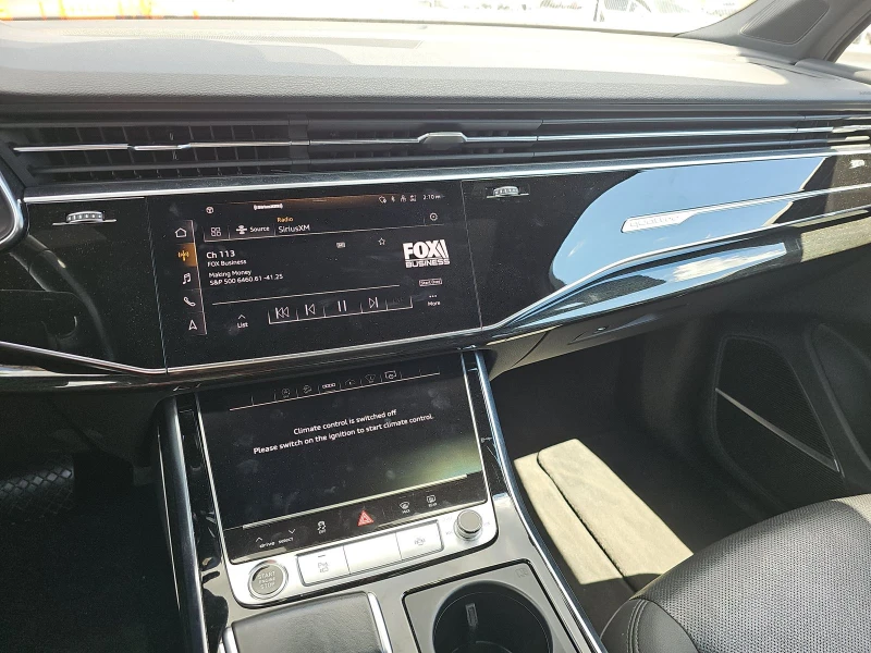 Audi Q7 PRESTIGE* MATRIX* DISTRONIK* VIRTUAL* ОБДУХ* ПАНО, снимка 8 - Автомобили и джипове - 51929357