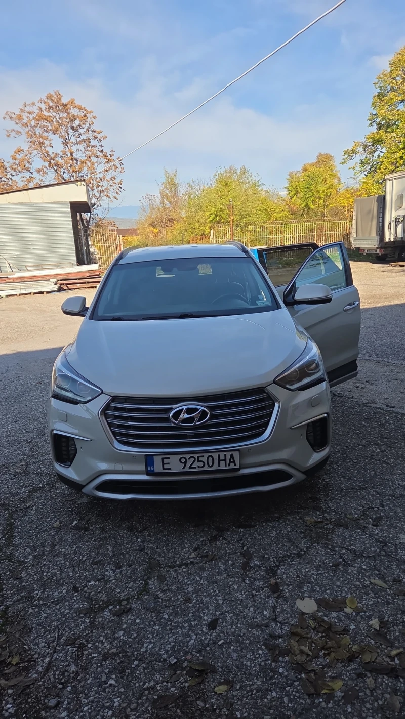 Hyundai Santa fe - Grand Santa Fe, снимка 2 - Автомобили и джипове - 52390364