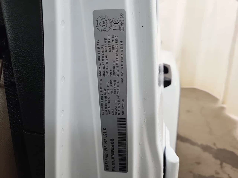 Jeep Wrangler Sahara * 2 Ключа * Подгреви * Carfax, снимка 13 - Автомобили и джипове - 53534272