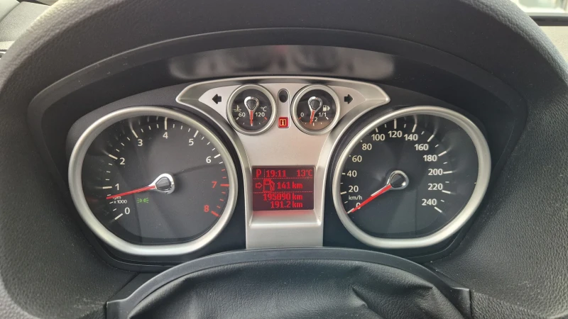 Volvo XC60 Т5 2.5турбо 4х4 маслен автоматик, снимка 10 - Автомобили и джипове - 53564033