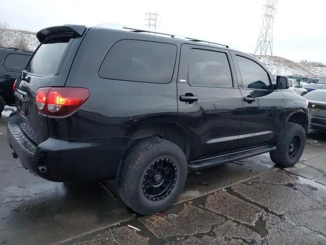 Toyota Sequoia SR5 , снимка 3 - Автомобили и джипове - 48692089