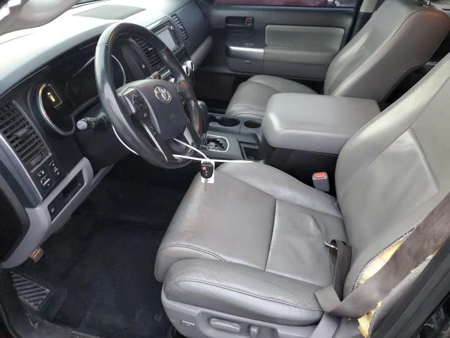 Toyota Sequoia SR5 , снимка 8 - Автомобили и джипове - 48692089