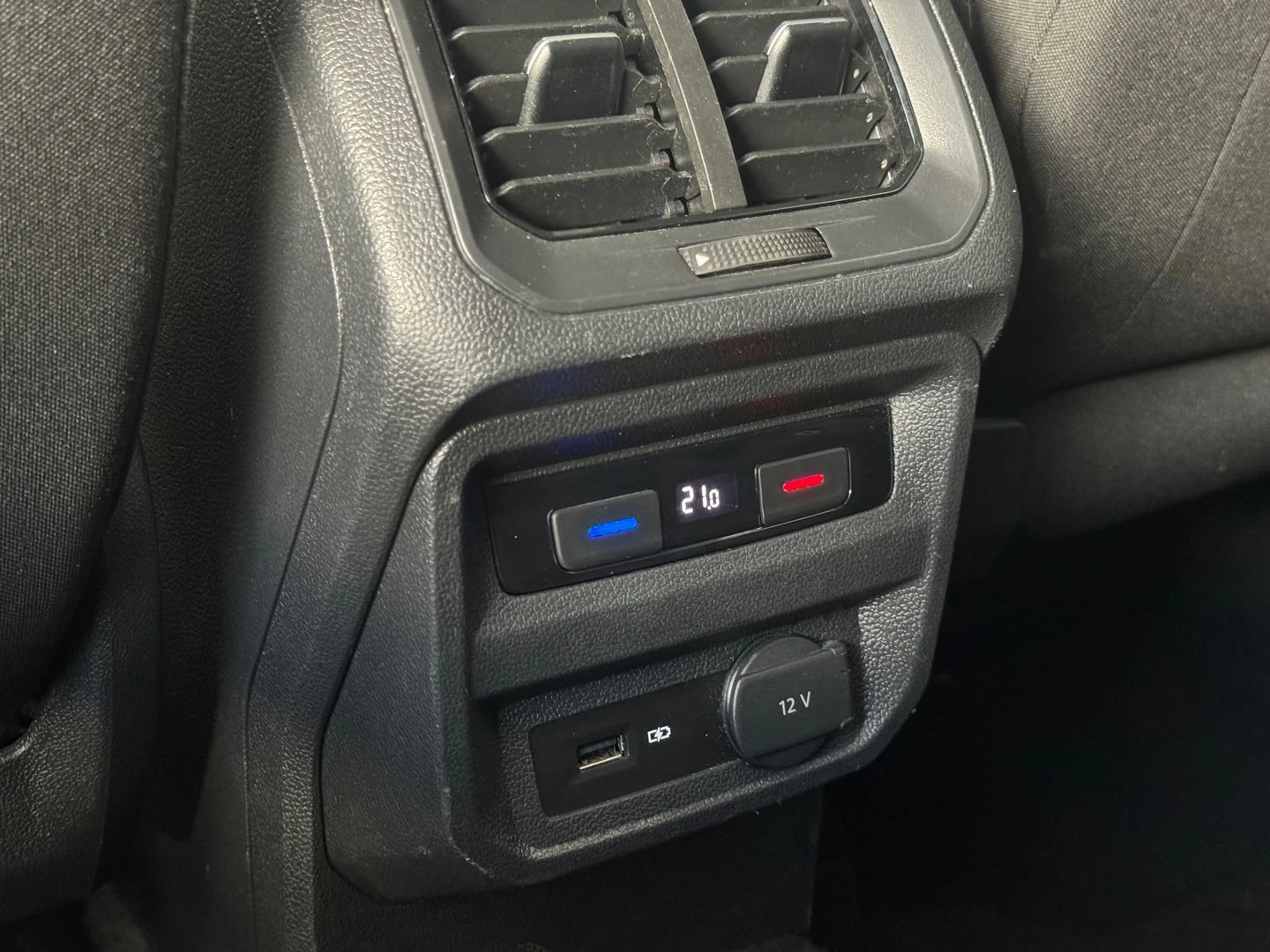 VW Tiguan Highline 2.0TDI 4MOTION BMT - изображение 7