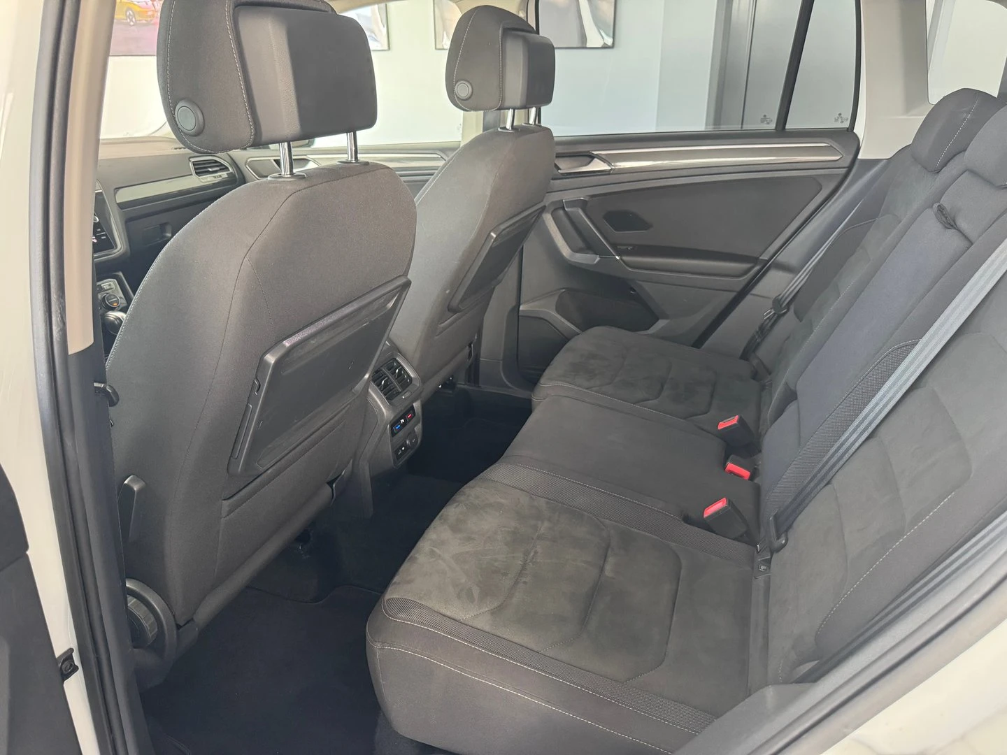 VW Tiguan Highline 2.0TDI 4MOTION BMT - изображение 6