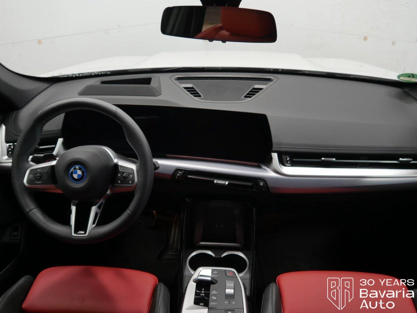 BMW iX1 30 xDrive - изображение 5
