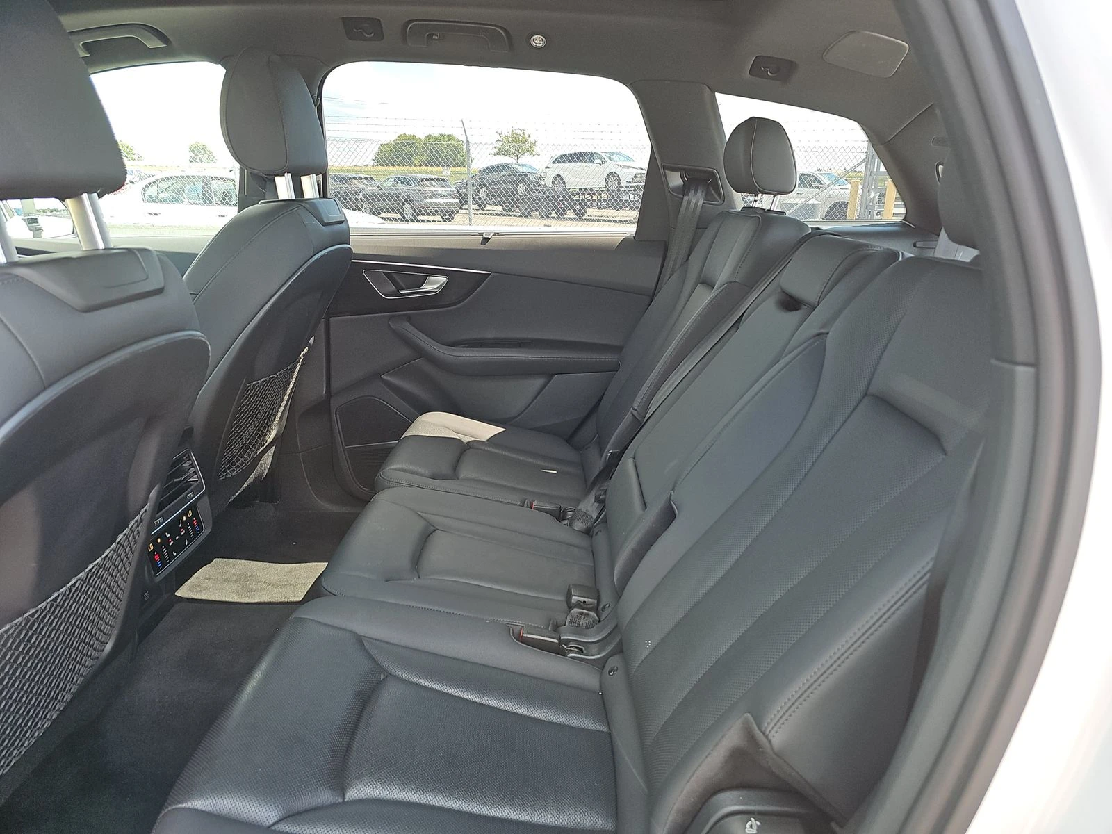 Audi Q7 PRESTIGE* MATRIX* DISTRONIK* VIRTUAL* ОБДУХ* ПАНО | Mobile.bg — изображение 13