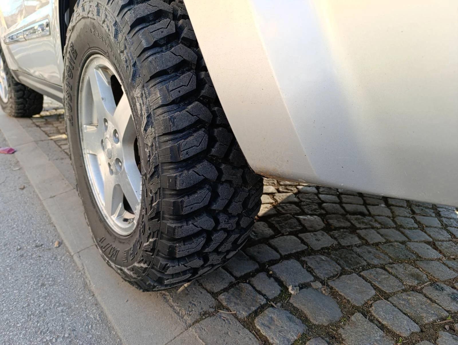 Jeep Grand cherokee Wk1 - изображение 3