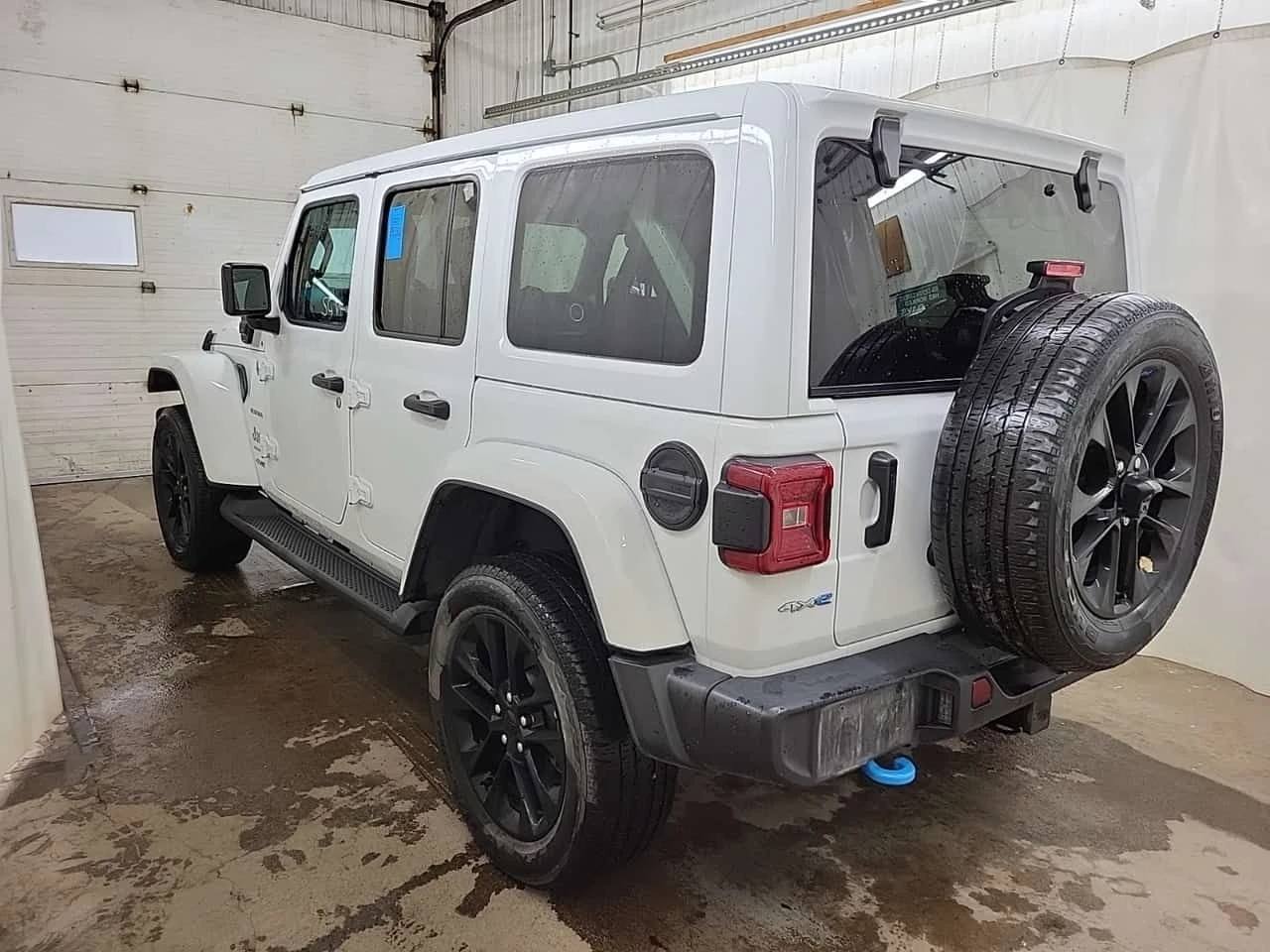 Jeep Wrangler Sahara * 2 ����� * �������� * Carfax | Mobile.bg � ����������� 4