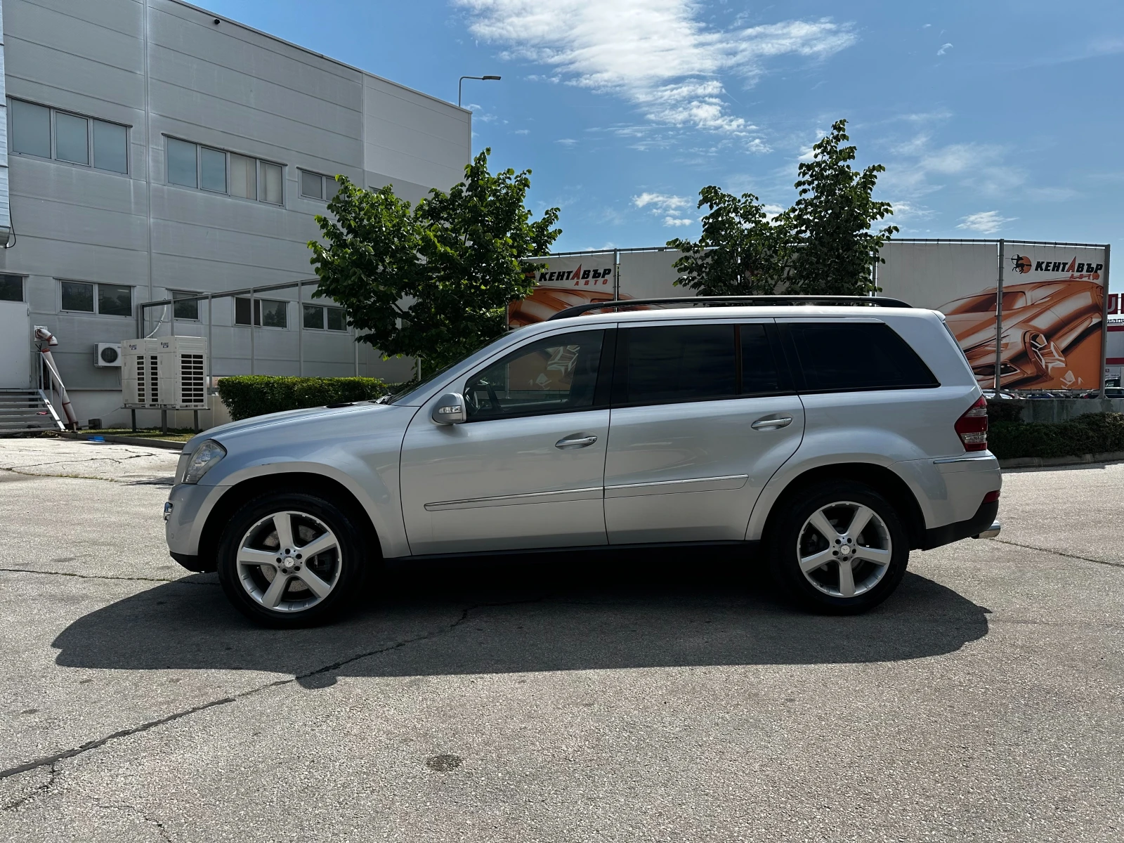 Mercedes-Benz GL 320 3.0d 224 к.с./7-места/4matic, снимка 2 - Автомобили и джипове - 54746532