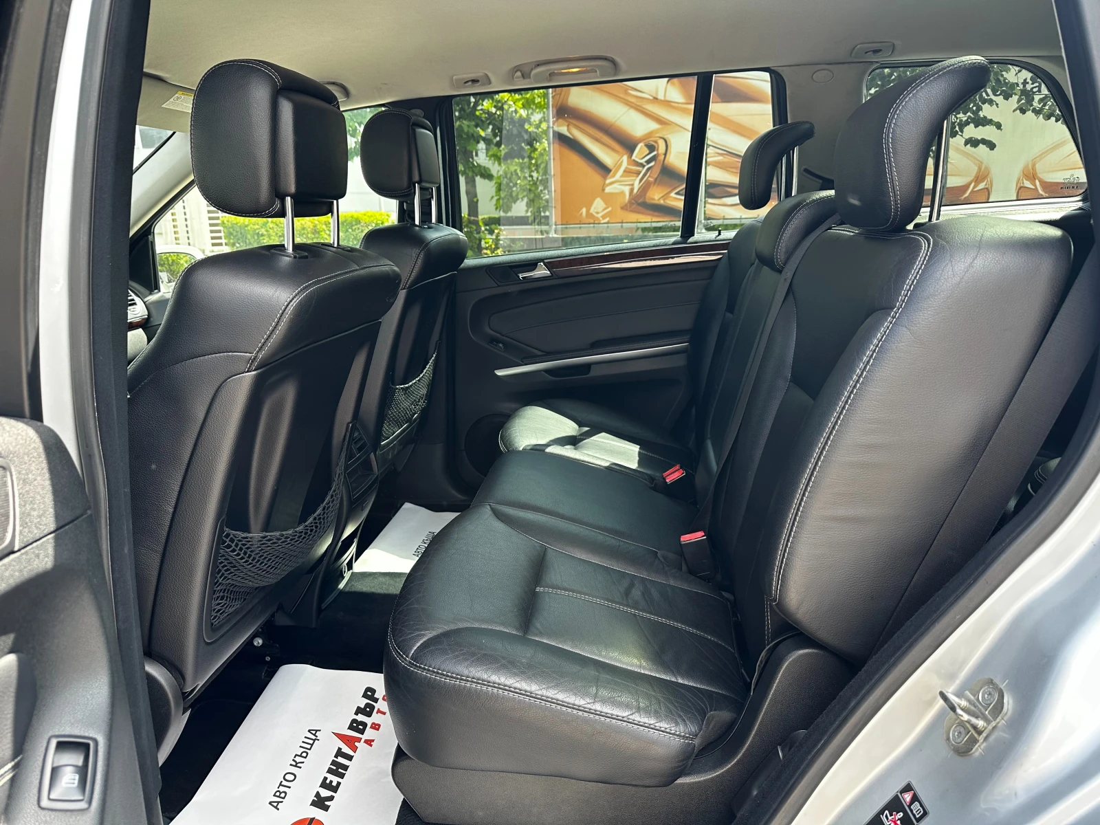 Mercedes-Benz GL 320 3.0d 224 к.с./7-места/4matic, снимка 10 - Автомобили и джипове - 54746532