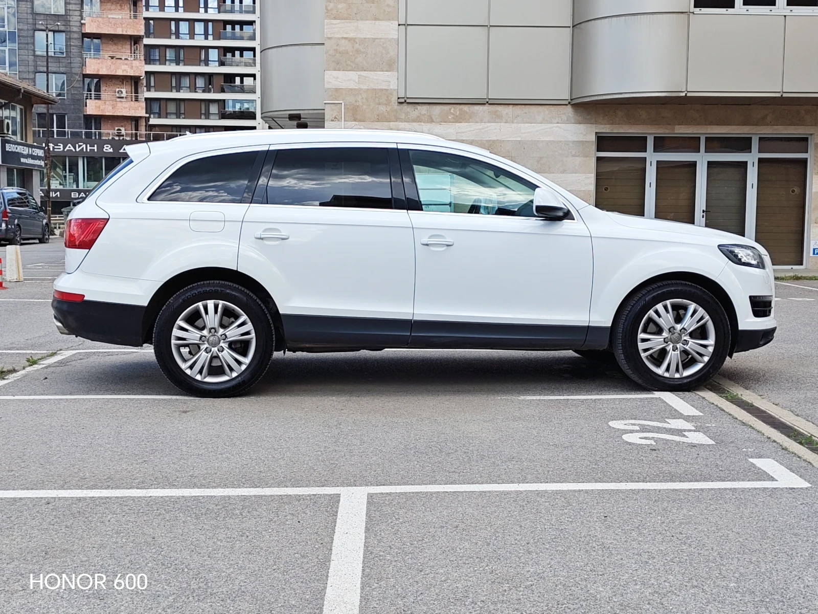 Audi Q7 3.0TDI FACELIFT 8 скорости, снимка 6 - Автомобили и джипове - 54795143