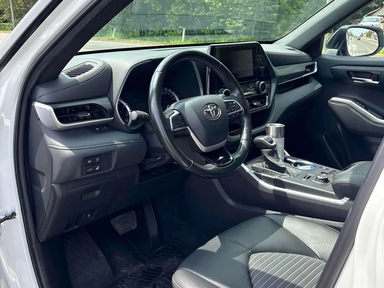 Toyota Highlander AWD| PANO| ПОДГРЕВИ| KEYLESS| 2 КЛЮЧА| , снимка 6 - Автомобили и джипове - 55187955