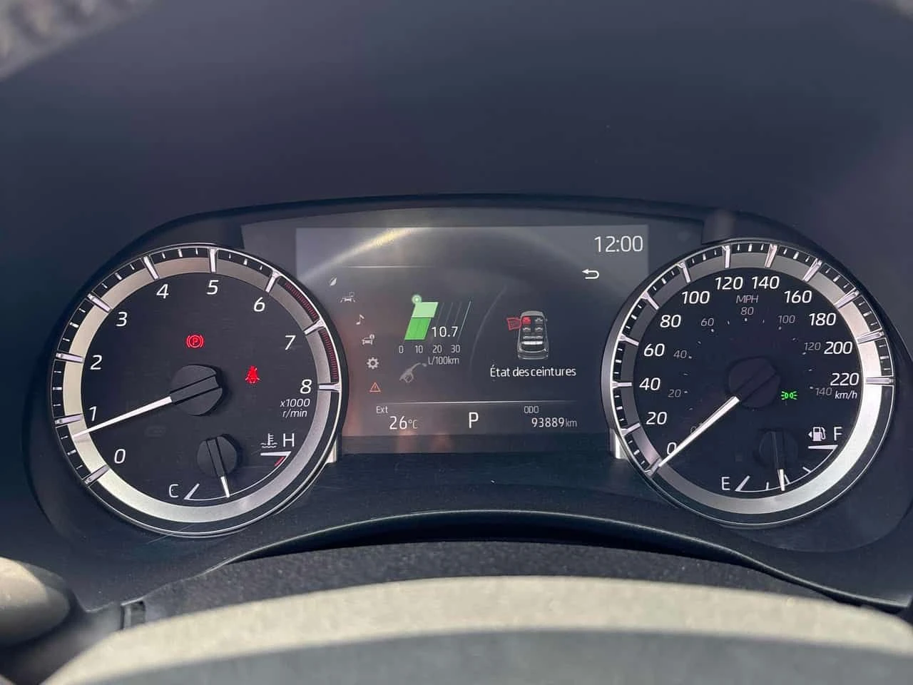 Toyota Highlander AWD| PANO| ПОДГРЕВИ| KEYLESS| 2 КЛЮЧА| , снимка 8 - Автомобили и джипове - 55187955