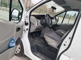 Opel Vivaro, снимка 11