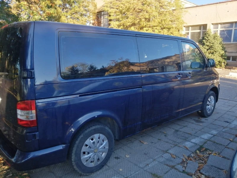 VW Caravelle, снимка 4 - Бусове и автобуси - 47936727