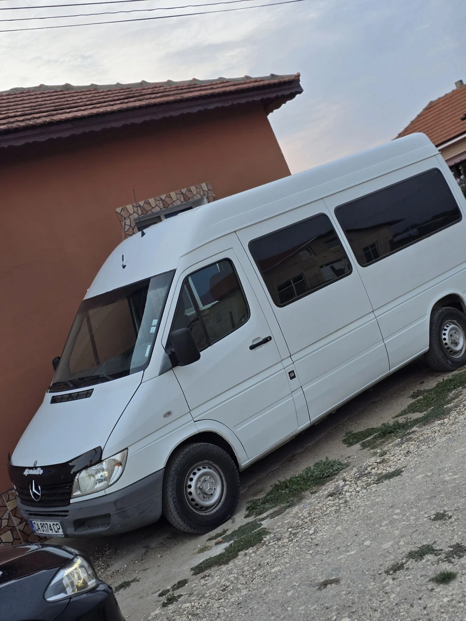 Mercedes-Benz 310  - изображение 2