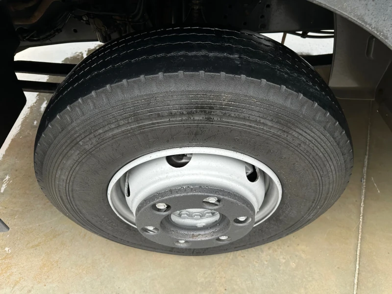 Mercedes-Benz Atego 822* Тристранен самосвал* 4.00м* Топ състояние, снимка 15 - Камиони - 51918672