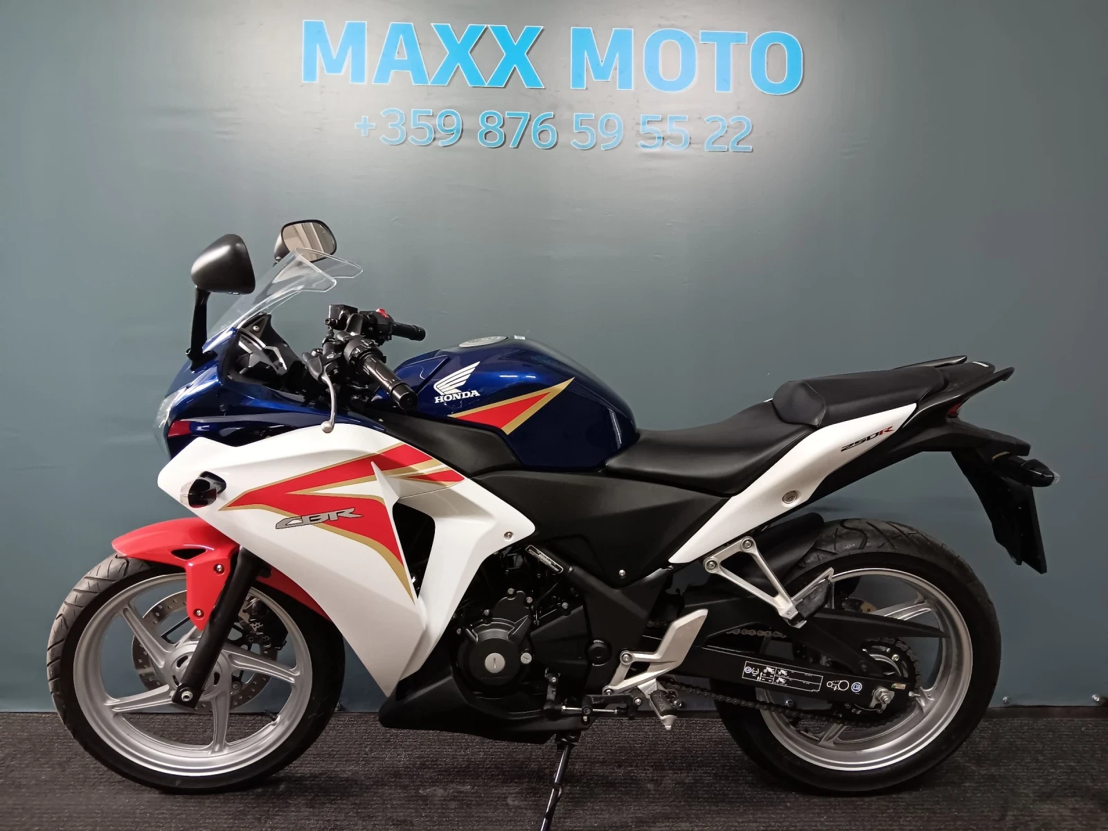 Honda Cbr 250R 1320km НОВ!!! - изображение 4