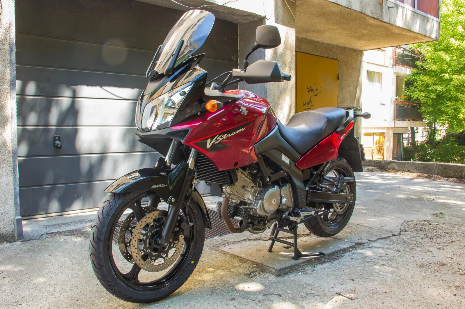 Suzuki V-strom DL 650