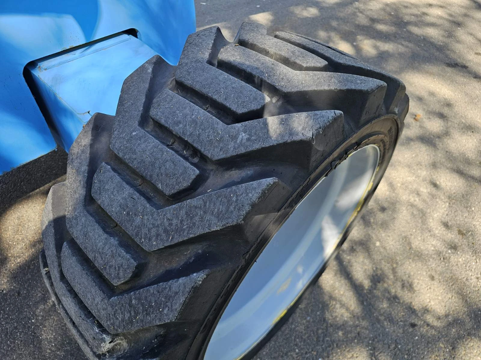Автовишка Друга марка Genie S60HC 4x4, снимка 14 - Индустриална техника - 54335233
