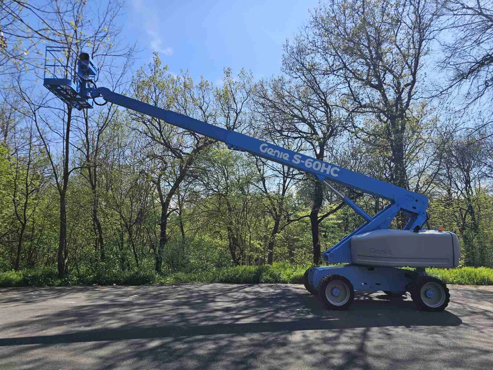 Автовишка Друга марка Genie S60HC 4x4, снимка 5 - Индустриална техника - 54335233