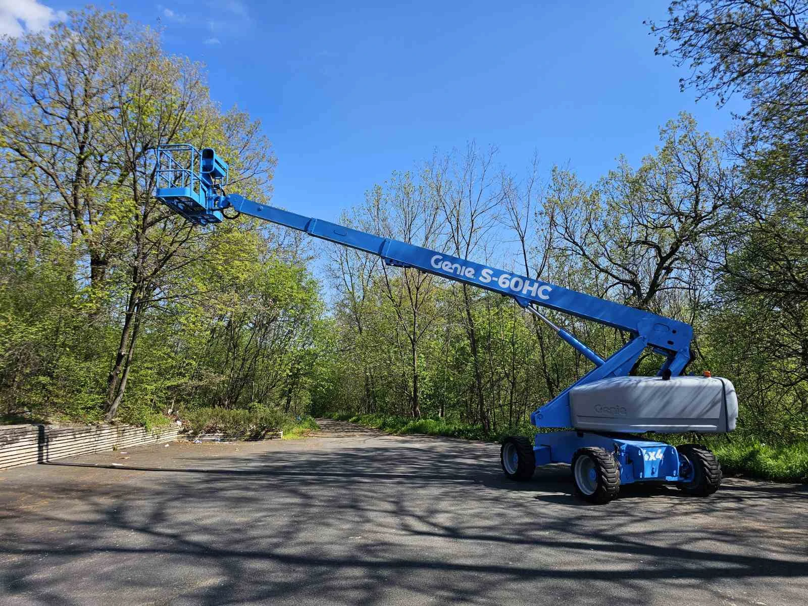 Автовишка Друга марка Genie S60HC 4x4, снимка 7 - Индустриална техника - 54335233