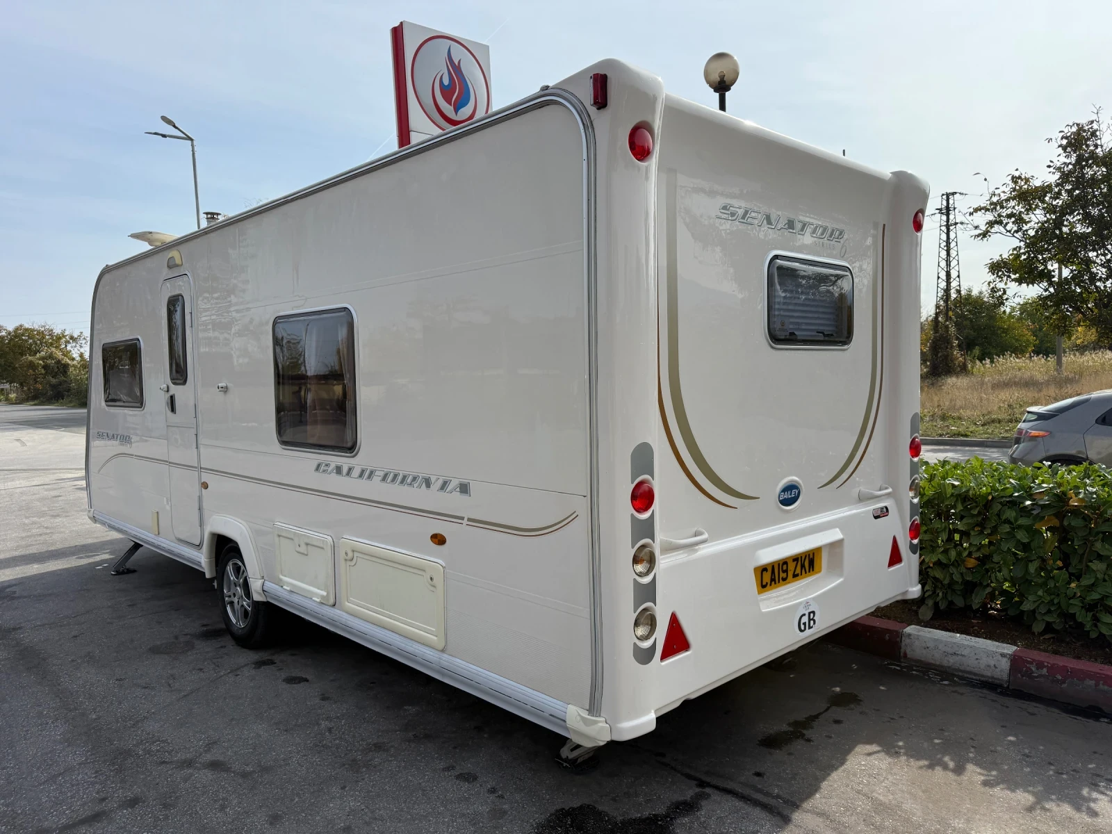 Каравана Bailey Senator California  - изображение 4