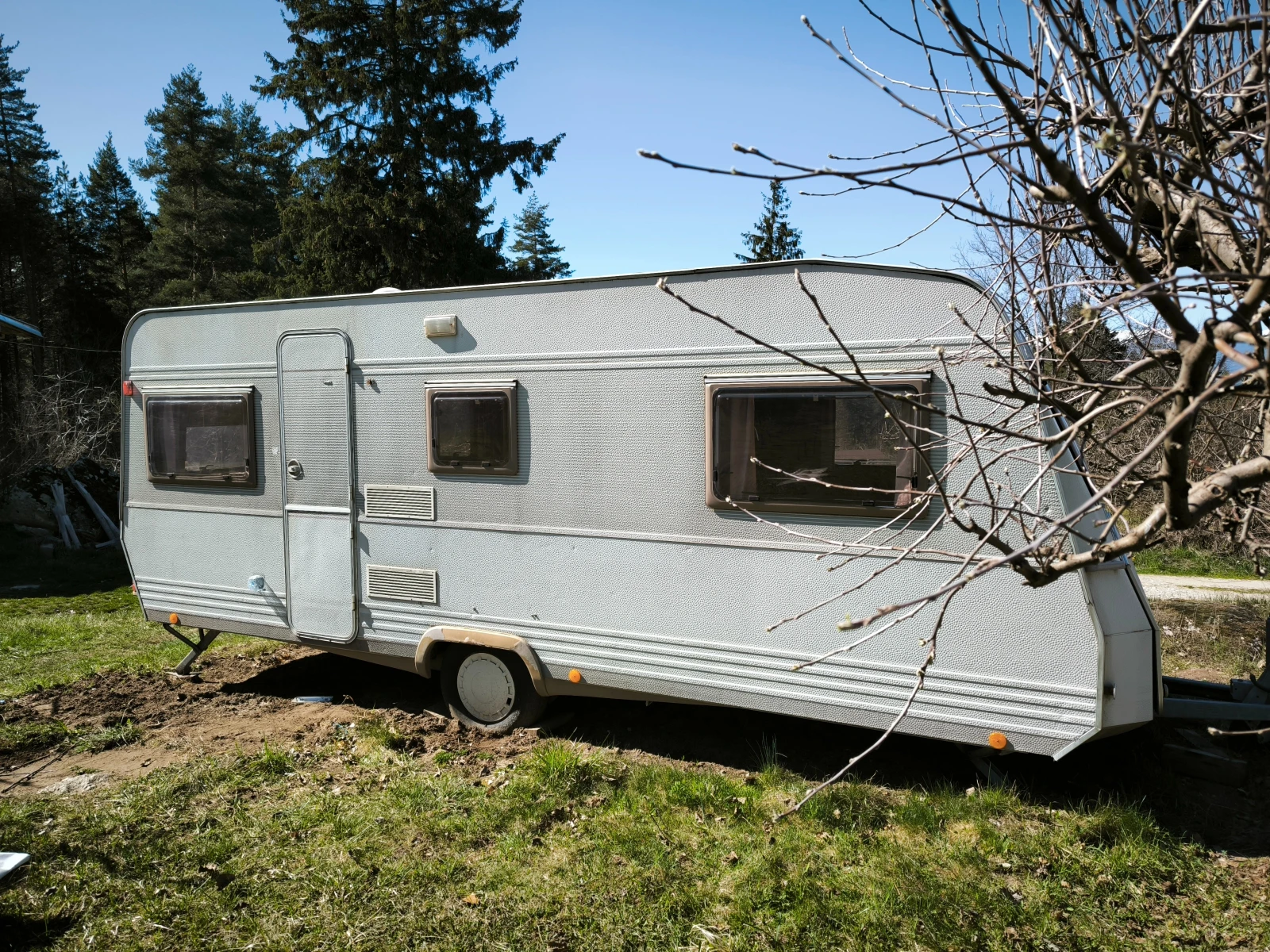 Каравана Dethleffs RM5 