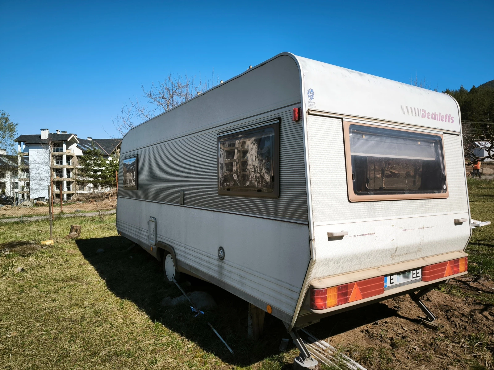 Каравана Dethleffs RM5 , снимка 4 - Каравани и кемпери - 54156869