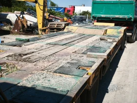 За камион Goldhofer TU 4 2 X 2 32 80, снимка 8