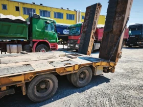За камион Goldhofer TU 4 2 X 2 32 80, снимка 2
