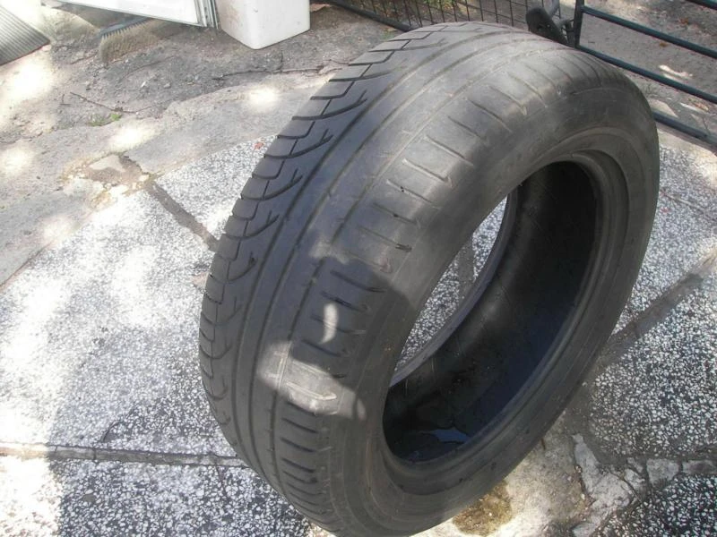 Гуми Летни 235/55R17, снимка 5 - Гуми и джанти - 49504460