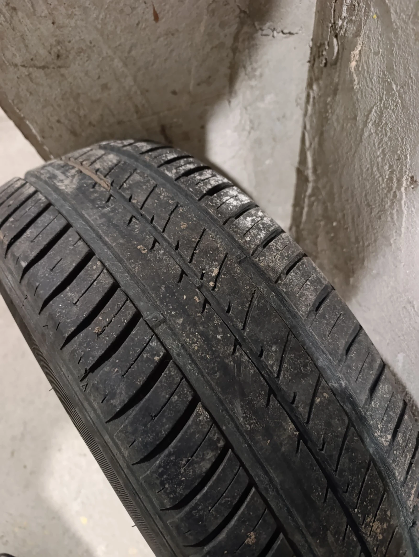 ���� 205/60R16 | Mobile.bg � ����������� 1