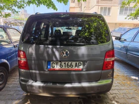 VW Touran 2.0TDi, снимка 6