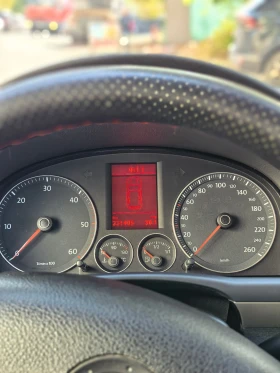 VW Touran 1.9, снимка 8
