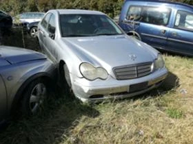     Mercedes-Benz C 220 cdi