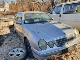 Mercedes-Benz E 270, снимка 1