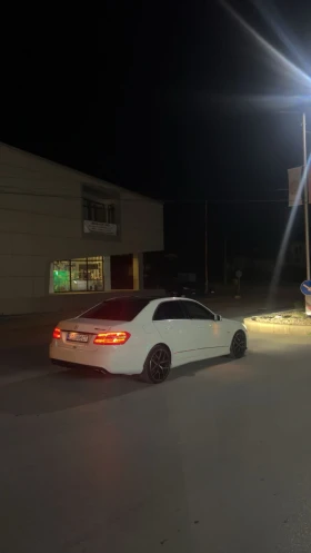 Обява за продажба на Mercedes-Benz E 350 Mercedes E350 AMG PACK TOP FULL ~25 500 лв. - изображение 4