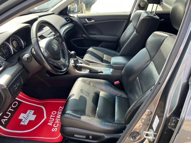 Honda Accord 2.0 i Schweiz, снимка 8 - Автомобили и джипове - 47052867