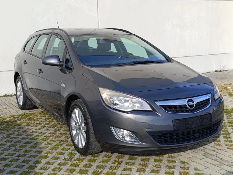 Opel Astra, снимка 3 - Автомобили и джипове - 48602728