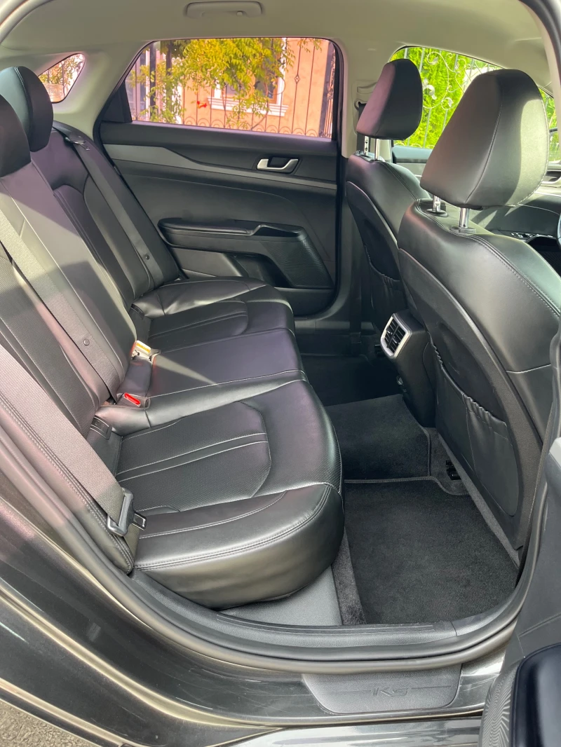 Kia K5, снимка 8 - Автомобили и джипове - 51653867