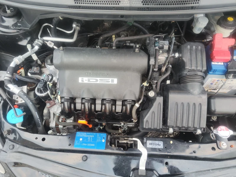 Honda Jazz 1.4 климатик , снимка 14 - Автомобили и джипове - 51912463