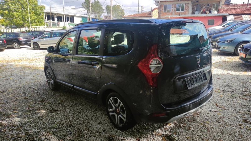 Dacia Lodgy 1.5 dci Navi Stepway, снимка 7 - Автомобили и джипове - 52008179