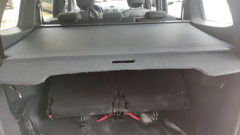 Dacia Lodgy 1.5 dci Navi Stepway, снимка 8 - Автомобили и джипове - 52008179