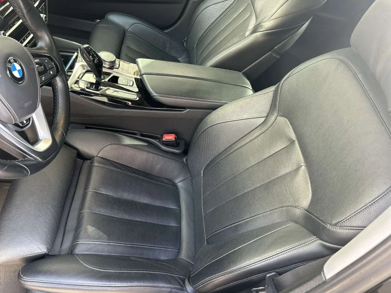 BMW 530E, снимка 11 - Автомобили и джипове - 52498447