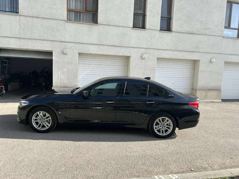 BMW 530E, снимка 3 - Автомобили и джипове - 52498447