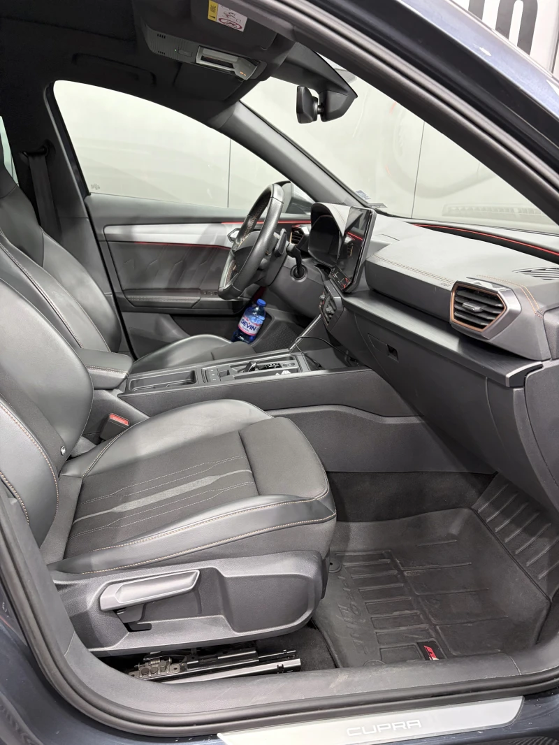 Cupra Formentor VZ 2.0 TSI 4Drive DSG* * В ГАРАНЦИЯ, снимка 12 - Автомобили и джипове - 52856760