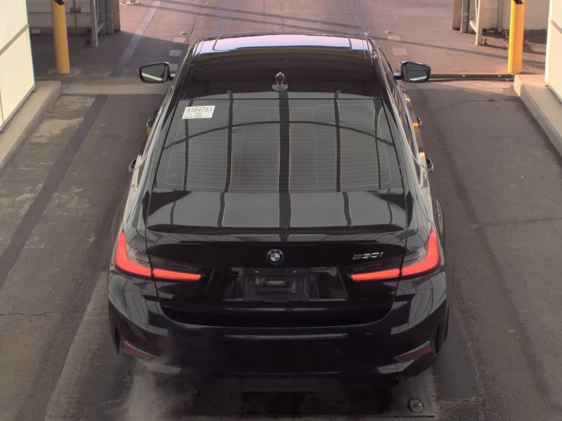 BMW 330 i | ДВА КЛЮЧА | ШИБЕДАХ | BLIND SPOT | , снимка 4 - Автомобили и джипове - 53299456