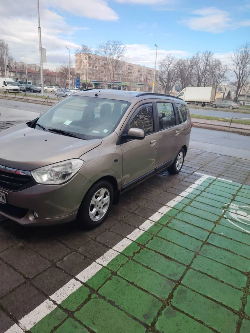 Dacia Lodgy, снимка 7 - Автомобили и джипове - 53392762
