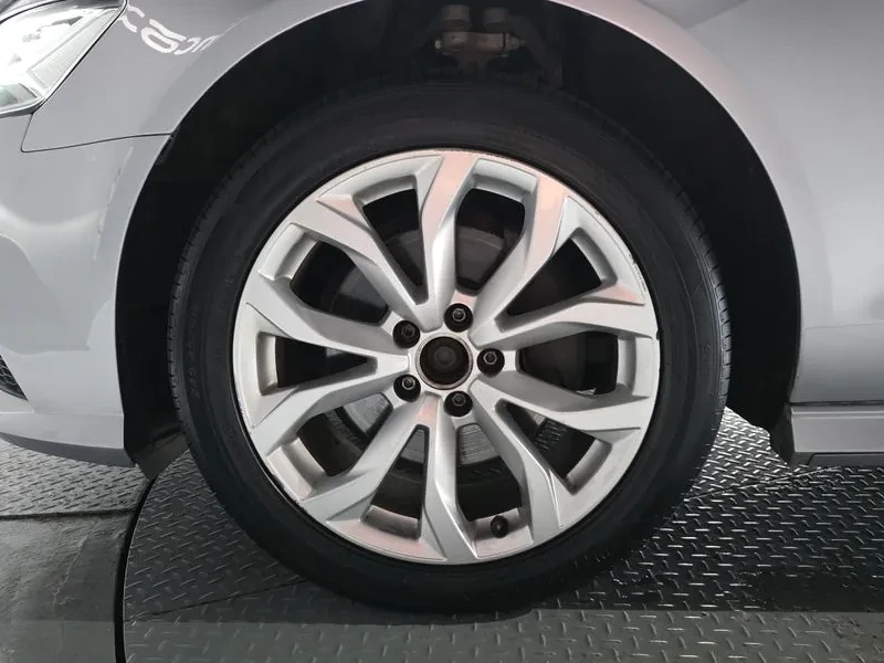 Audi A6 2.0 TDI, снимка 5 - Автомобили и джипове - 54561466